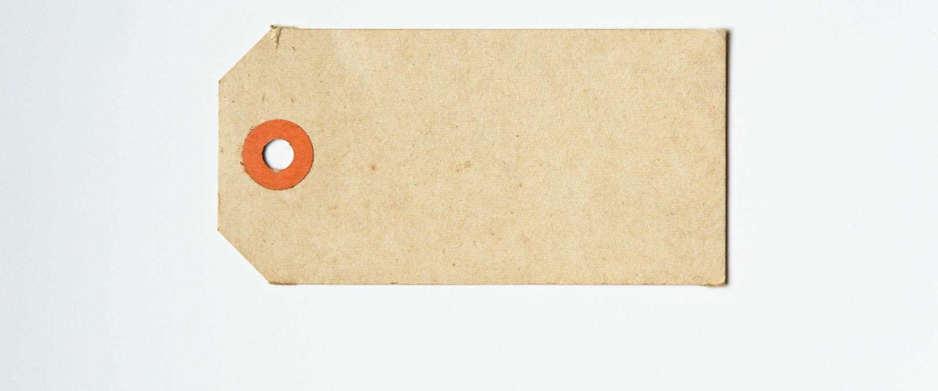 Professional Nameplates: Small Details That Help Executive Assistant Teams Keep Offices Organized