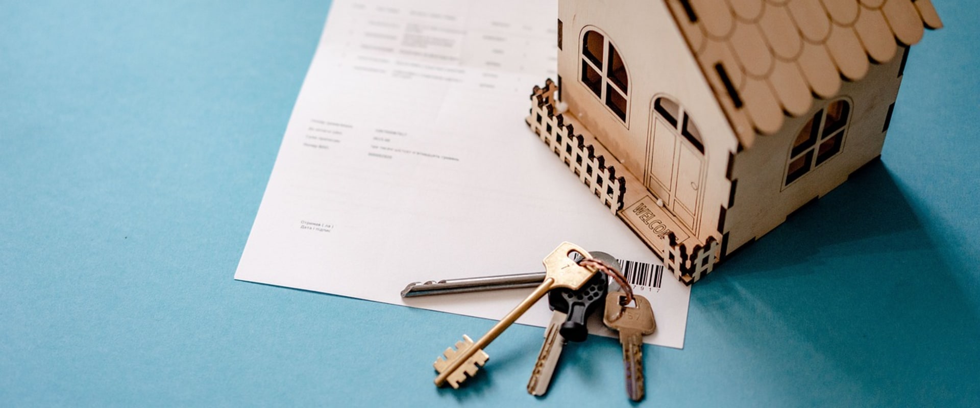 Streamline Your Life with an Executive Assistant and Home Insurance